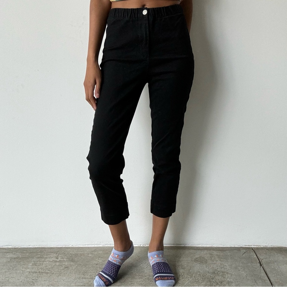 ONE SIZE John Galt/Brandy Melville Black Capri Pants